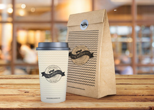 Free Coffee Cup With Paper Bag Packaging Mockup PSD 