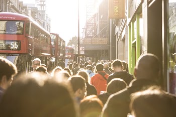 Free crowd in city image, | Free Photo - rawpixel