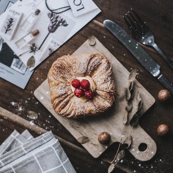 Free Danish Pastry with strawberry | Free Photo - rawpixel