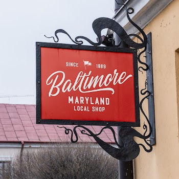 Free Decorative Metal Sign Mockup