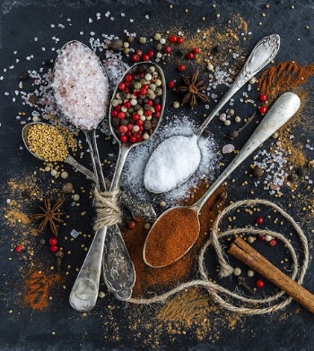 Free different spice, seasonings in spoon | Free Photo - rawpixel