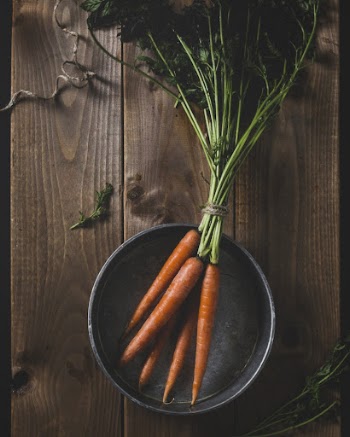 Free fresh carrots in a bowl | Free Photo - rawpixel