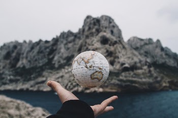 Free globe in a hand | Free Photo - rawpixel