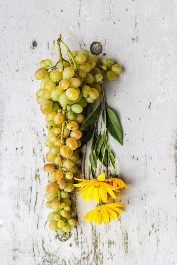 Free green grape image, public | Free Photo - rawpixel