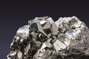 Free idiomorphe crystals photo, public | Free Photo - rawpixel