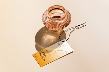 Free Label with Vase Mockup