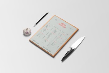 Free Menu with Knife Mockup
