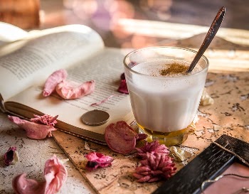 Free milk in a glass | Free Photo - rawpixel