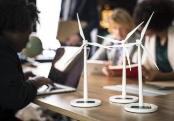 Free Photo of alternative energy, blur, business people