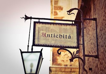 Free Photo of antique, shop, sign