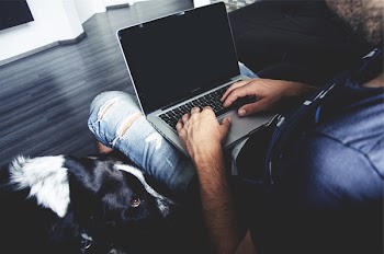 Free Photo of apple, macbook, laptop