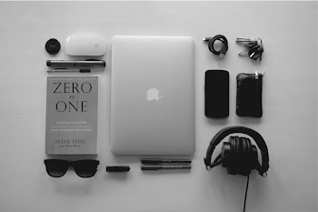 Free Photo of apple, macbook, laptop