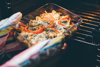 Free Photo of baking, oven, chef