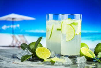 Free Photo of beach, beverage, citrus