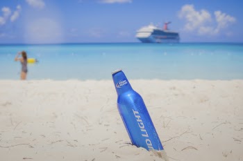 Free Photo of beach, sand, beer