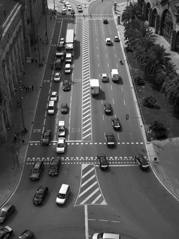 Free Photo of black and white, barcelona, traffic