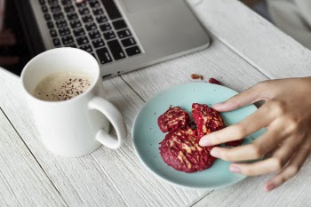 Free Photo of blogger, break, cafe