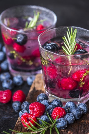 Free Photo of blueberry, cold water, detox
