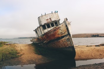 Free Photo of boat, ship, wreck