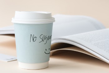 Free Photo of book, coffee, container
