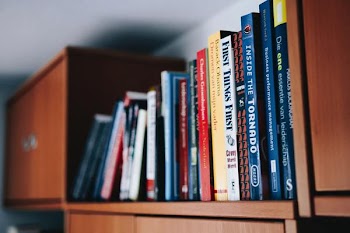 Free Photo of books, modern, furniture