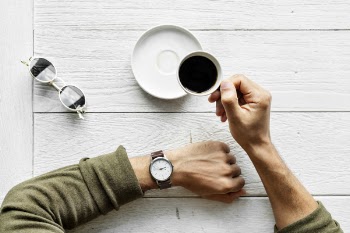 Free Photo of breakfast, clock, coffee