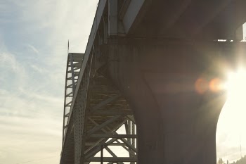 Free Photo of bridge, sun rays, architecture