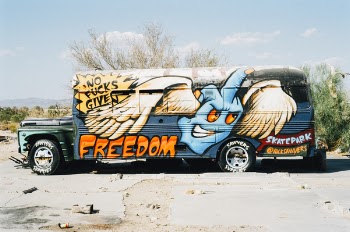 Free Photo of bus, graffiti, paint job