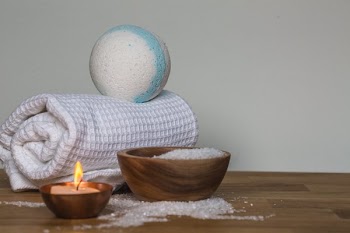 Free Photo of candle, cloth, ball