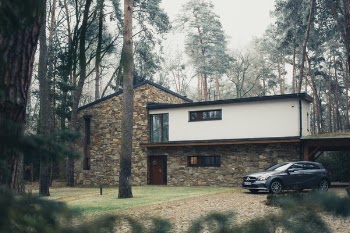 Free Photo of car, vehicle, house