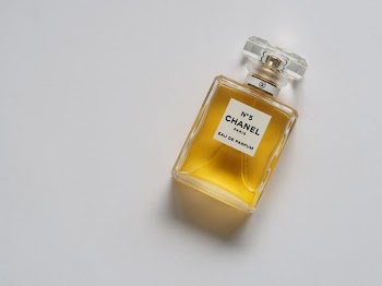 Free Photo of chanel, perfume, bottle