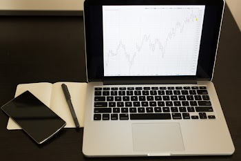 Free Photo of charts, graphs, data