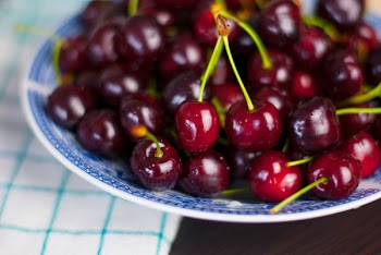 Free Photo of cherries, fruits, food