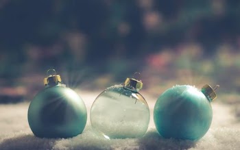 Free Photo of chritmas, bauble, balls
