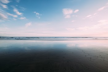 Free Photo of cloud, sky, sea