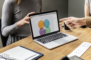 Free Photo of colleagues, communication, computer