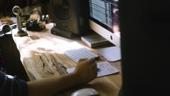 Free Photo of computer, keyboard, apple