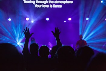 Free Photo of concert, singer, singing