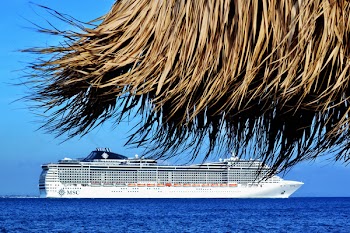 Free Photo of cruise boat, seascape, landscape