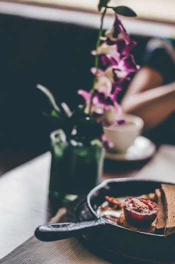 Free Photo of dining, table, food