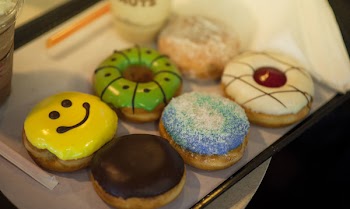 Free Photo of donuts, assorted, bakery
