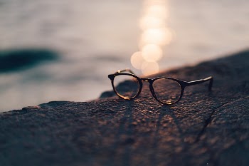 Free Photo of eyeglasses, frame, lens