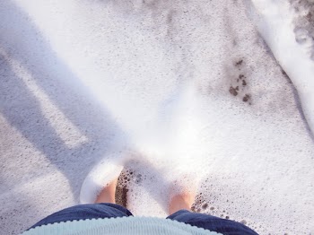 Free Photo of feet, barefoot, water