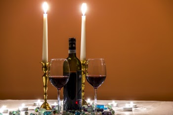 Free Photo of fine dining, dinner, wine
