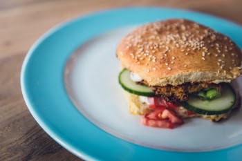 Free Photo of food, burger, plate