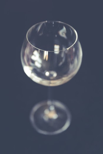 Free Photo of glass, bokeh, table