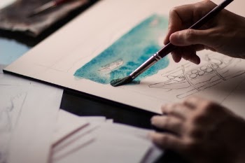 Free Photo of hand, paint, brush