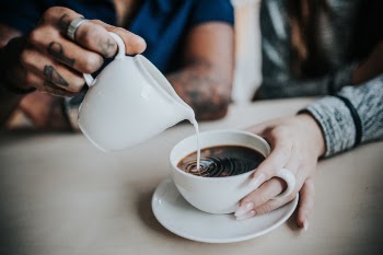 Free Photo of hands, couple, men