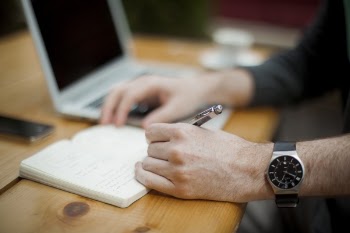 Free Photo of hands, writing, pen
