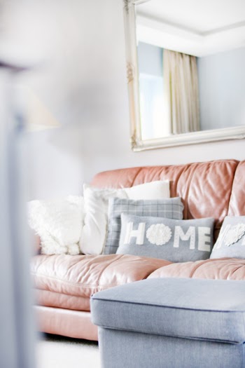 Free Photo of home, cushion, living room